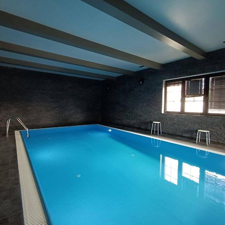 Osrodek Bialy Lew Bed & Breakfast Wojciechow  Exterior foto